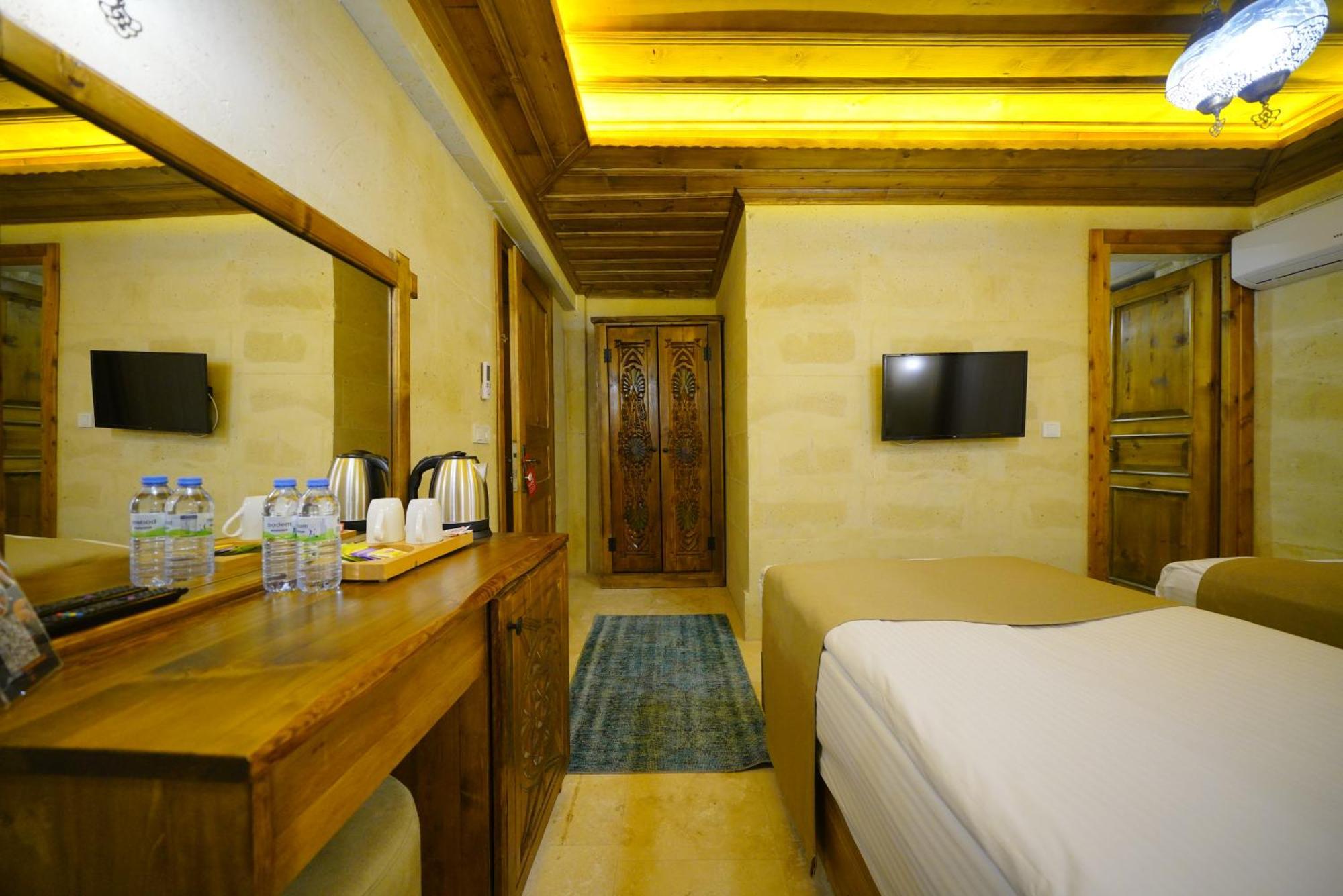Enjoy Stone Hotel Göreme Exterior photo