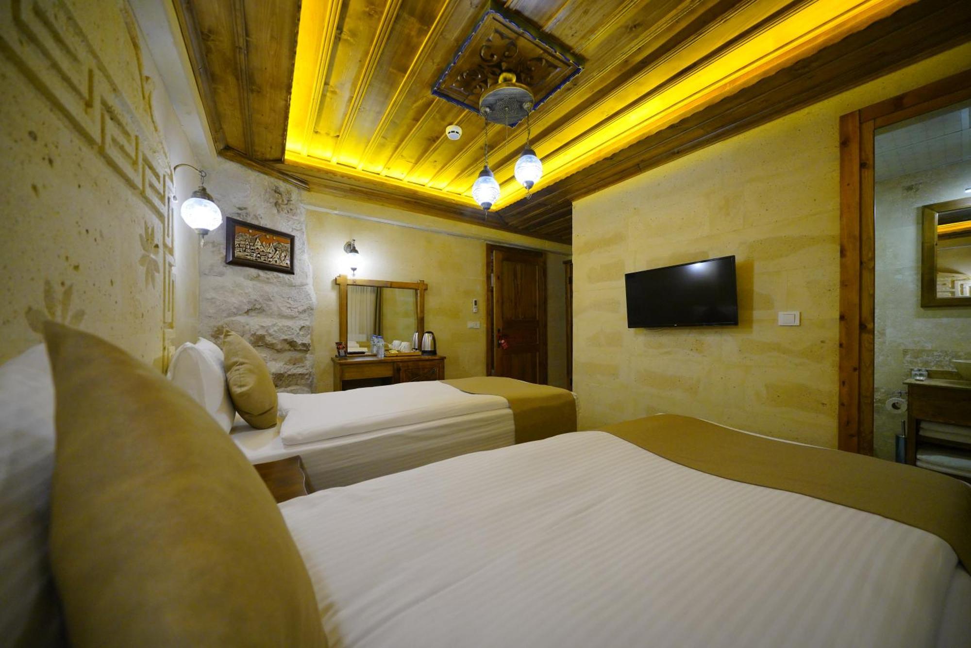 Enjoy Stone Hotel Göreme Exterior photo