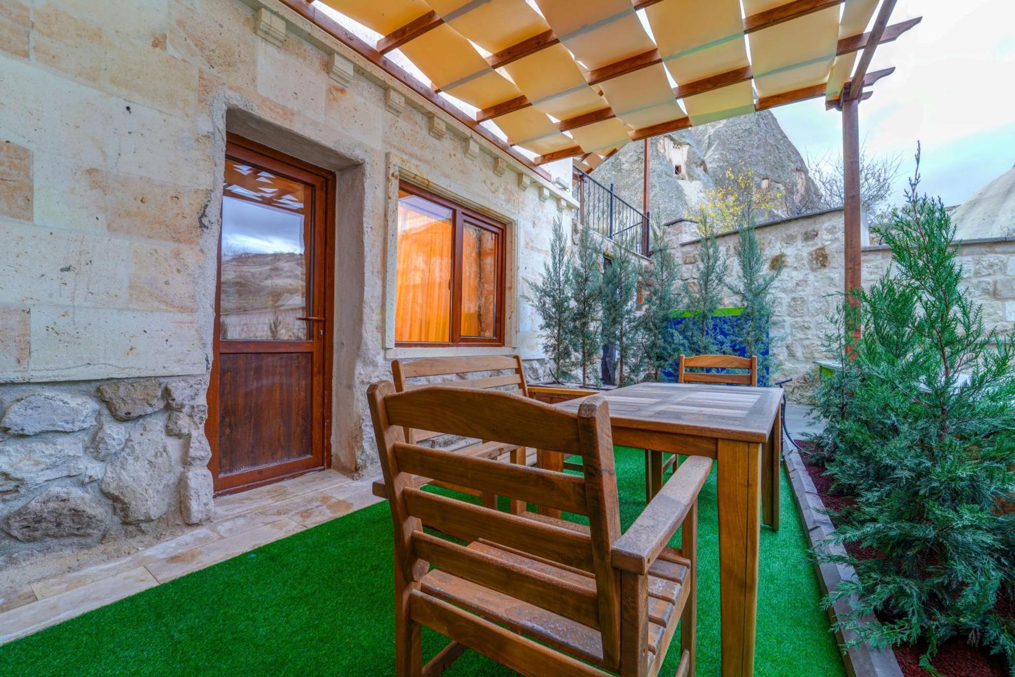 Enjoy Stone Hotel Göreme Exterior photo