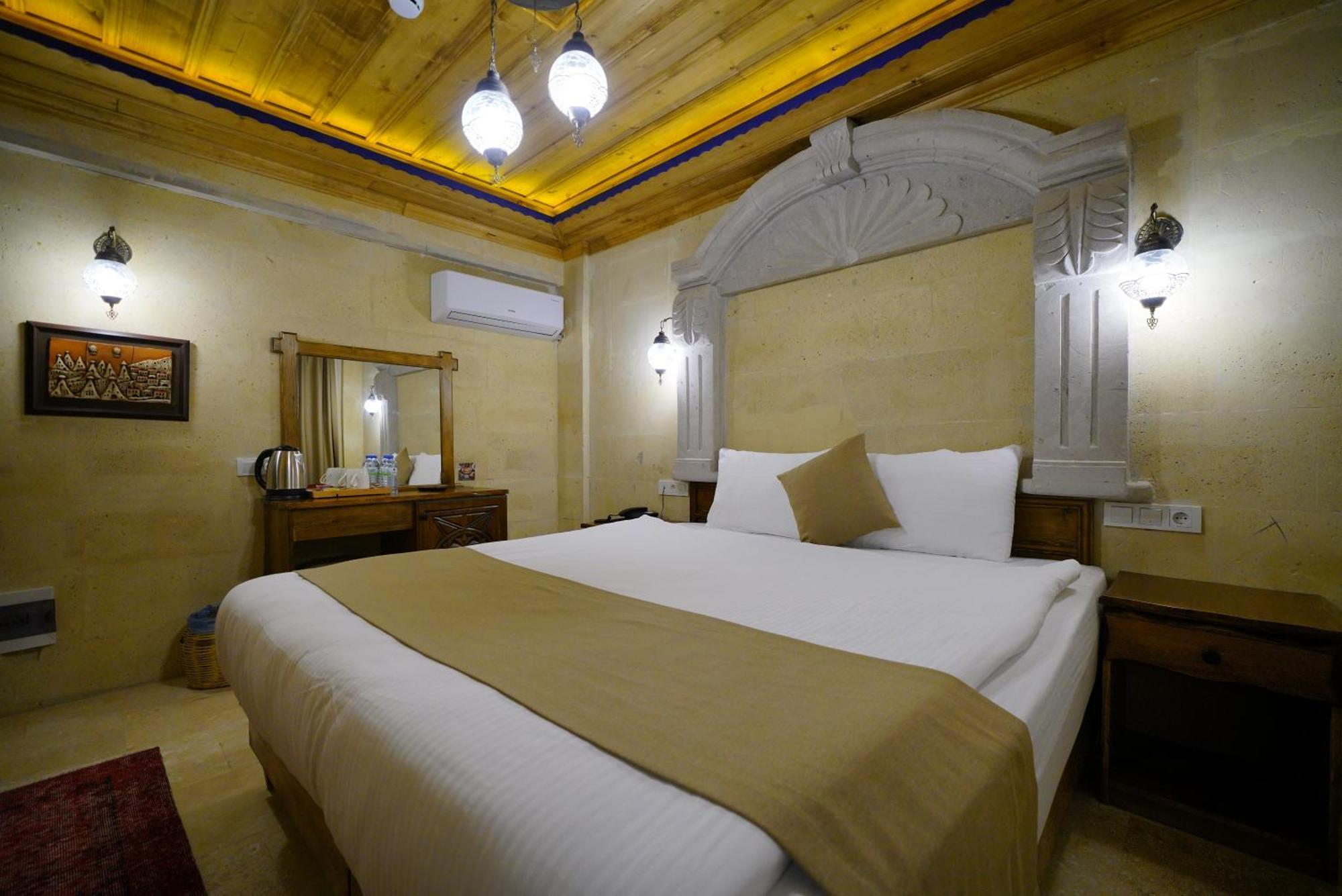 Enjoy Stone Hotel Göreme Exterior photo