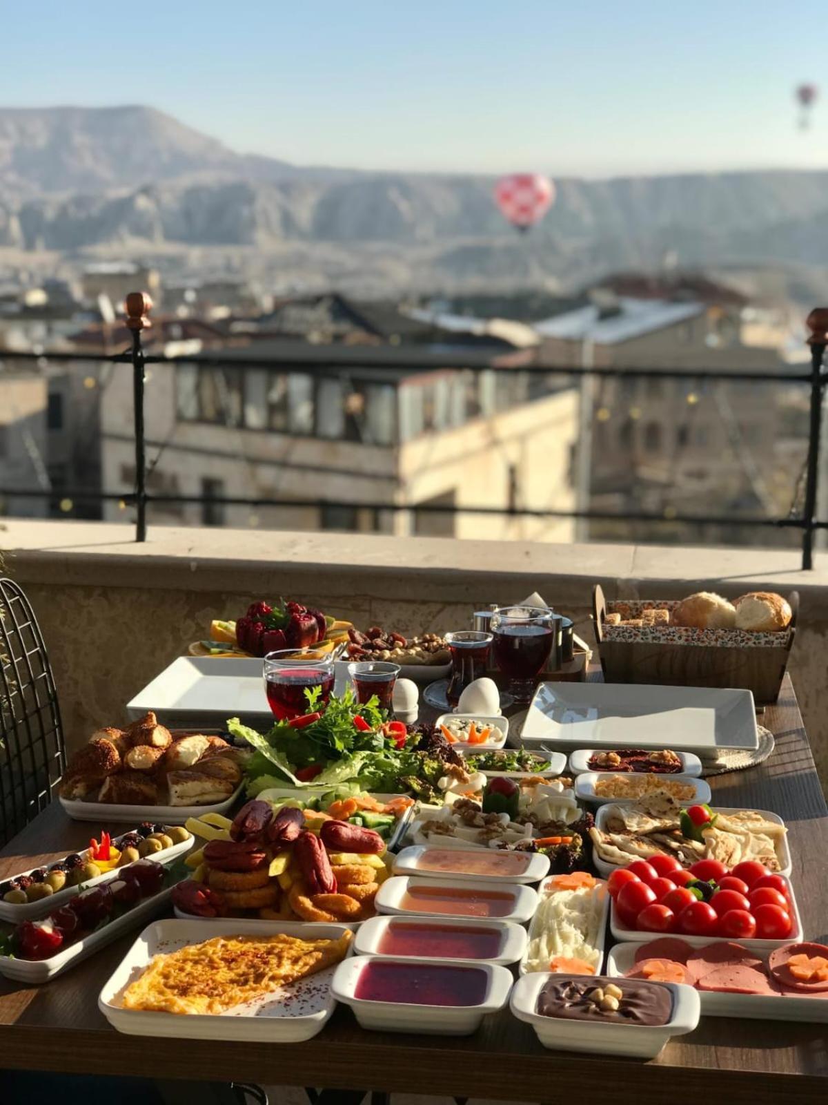 Enjoy Stone Hotel Göreme Exterior photo